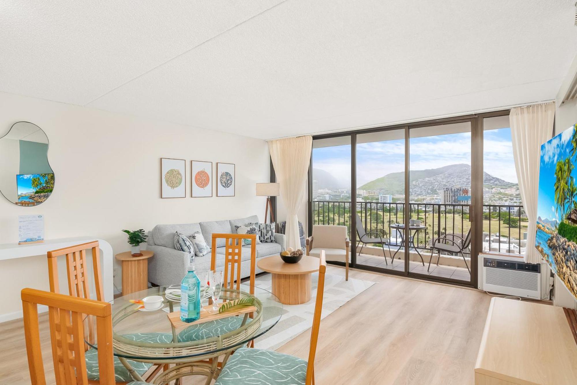 Free Parking Close To Waikiki Pool & Hot Tub Apartment *