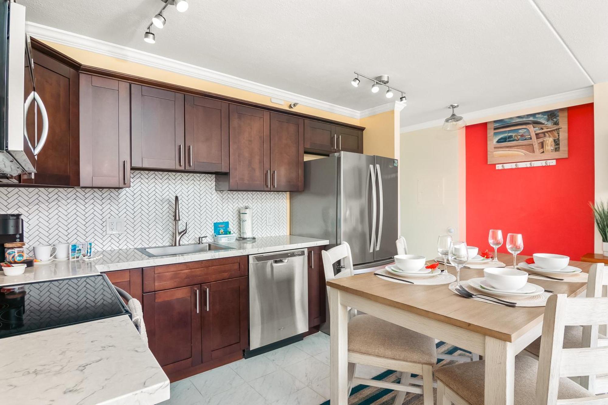 Apartment Stylish 1br With Mountain View & Free Parking!