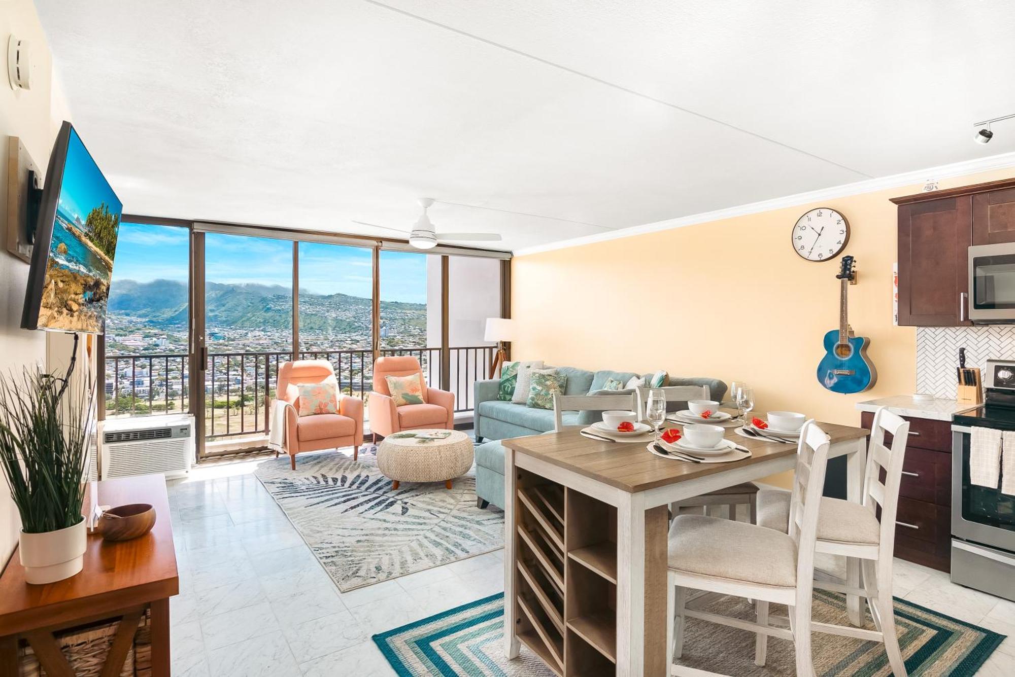 Stylish 1br With Mountain View & Free Parking! Apartment