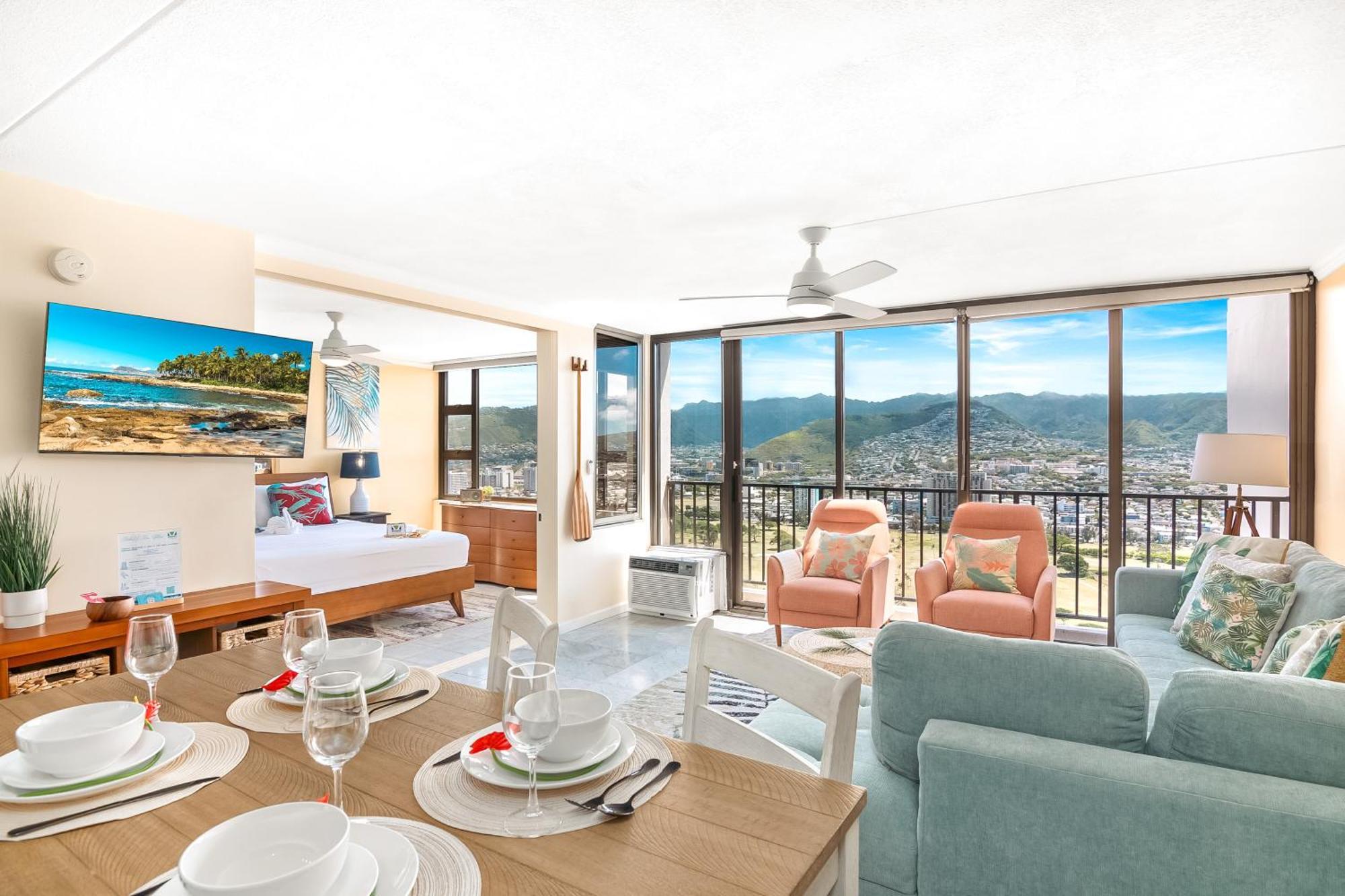 Apartment Stylish 1br With Mountain View & Free Parking!