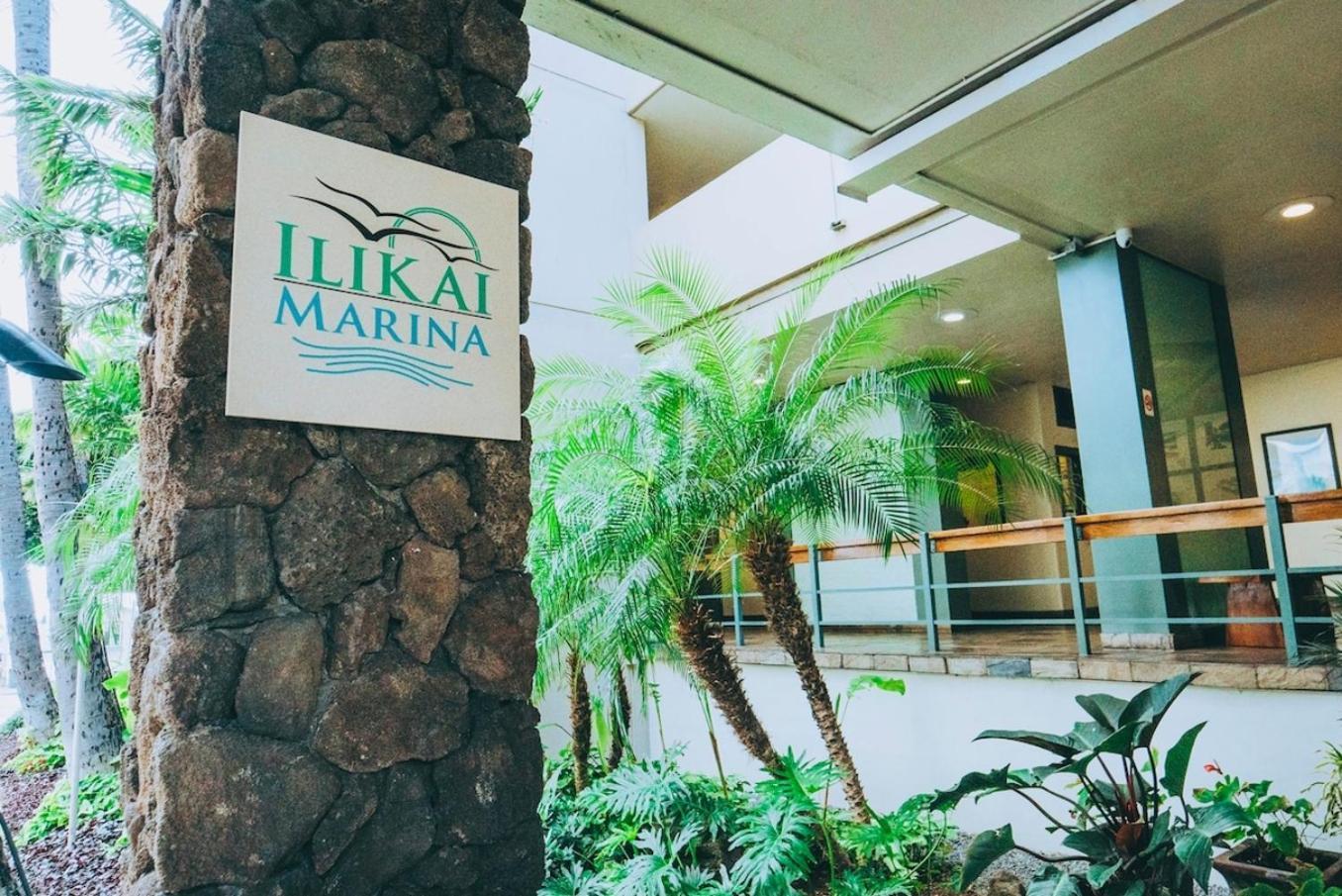 Ilikai Marina Apartment *