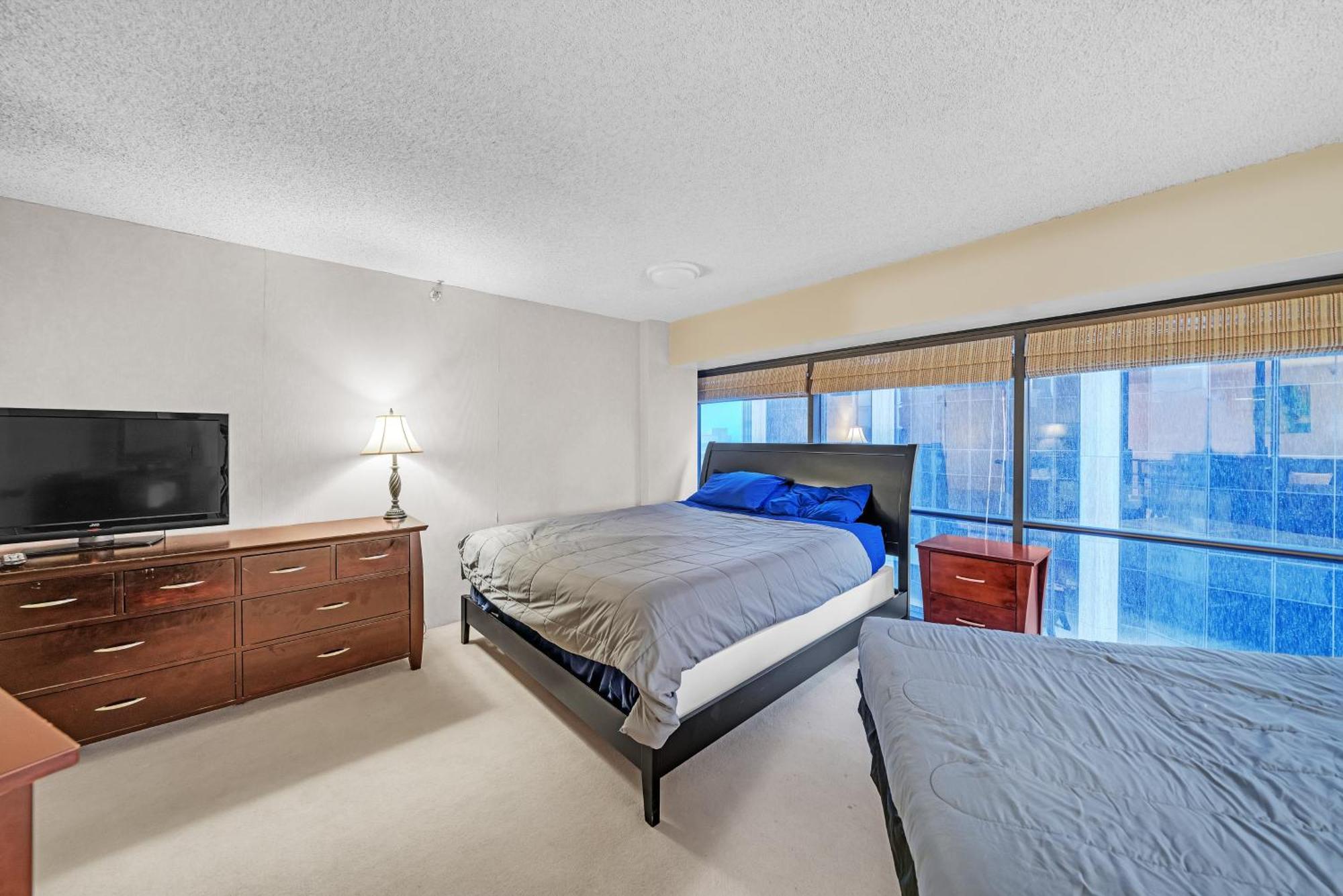 Chic Dt Executive * Honolulu