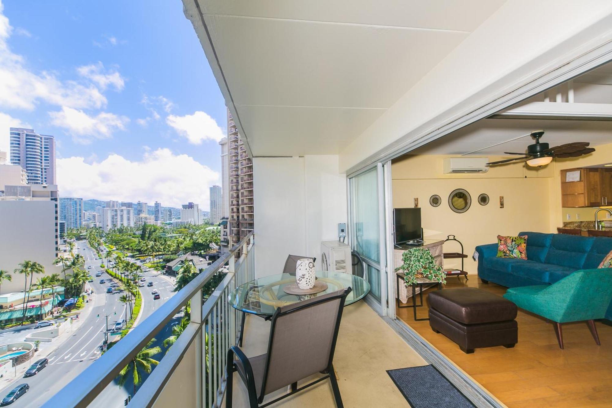 Ilikai Tower 1117 Apartment