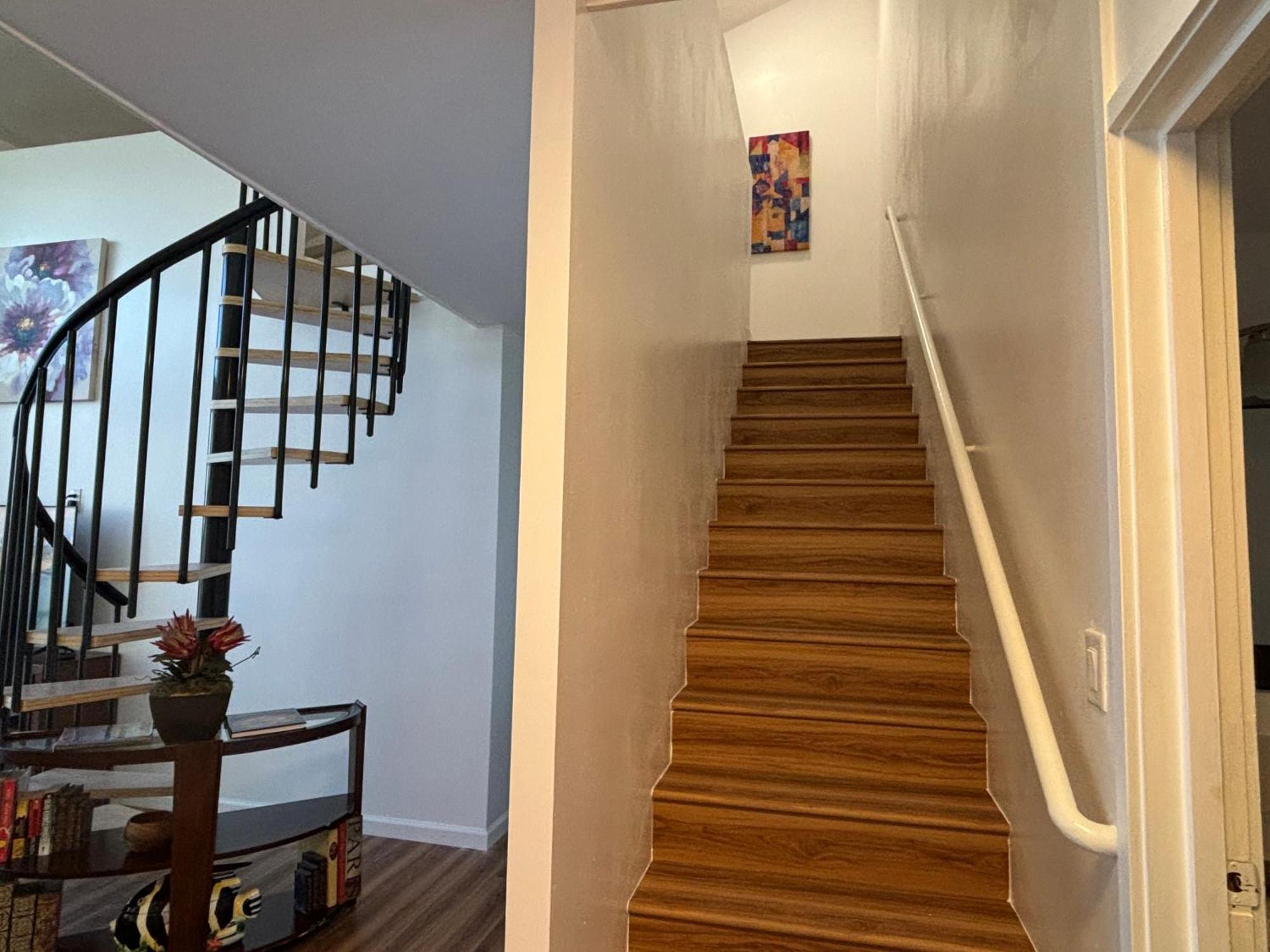 Apartment Downtown 2br Huge Patio Free Parking Wifi