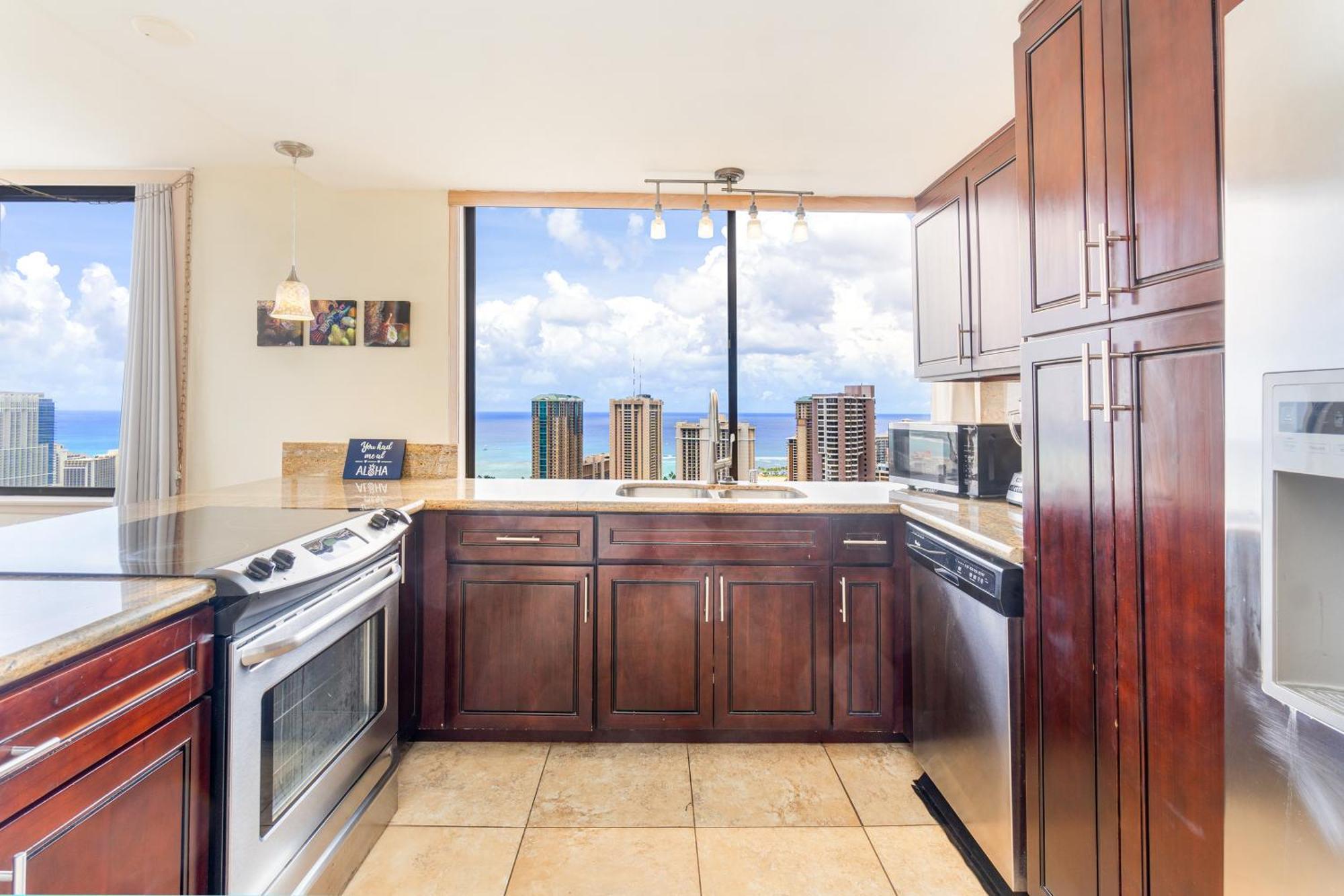 Apartment Hawaiian Monarch Penthouse 402