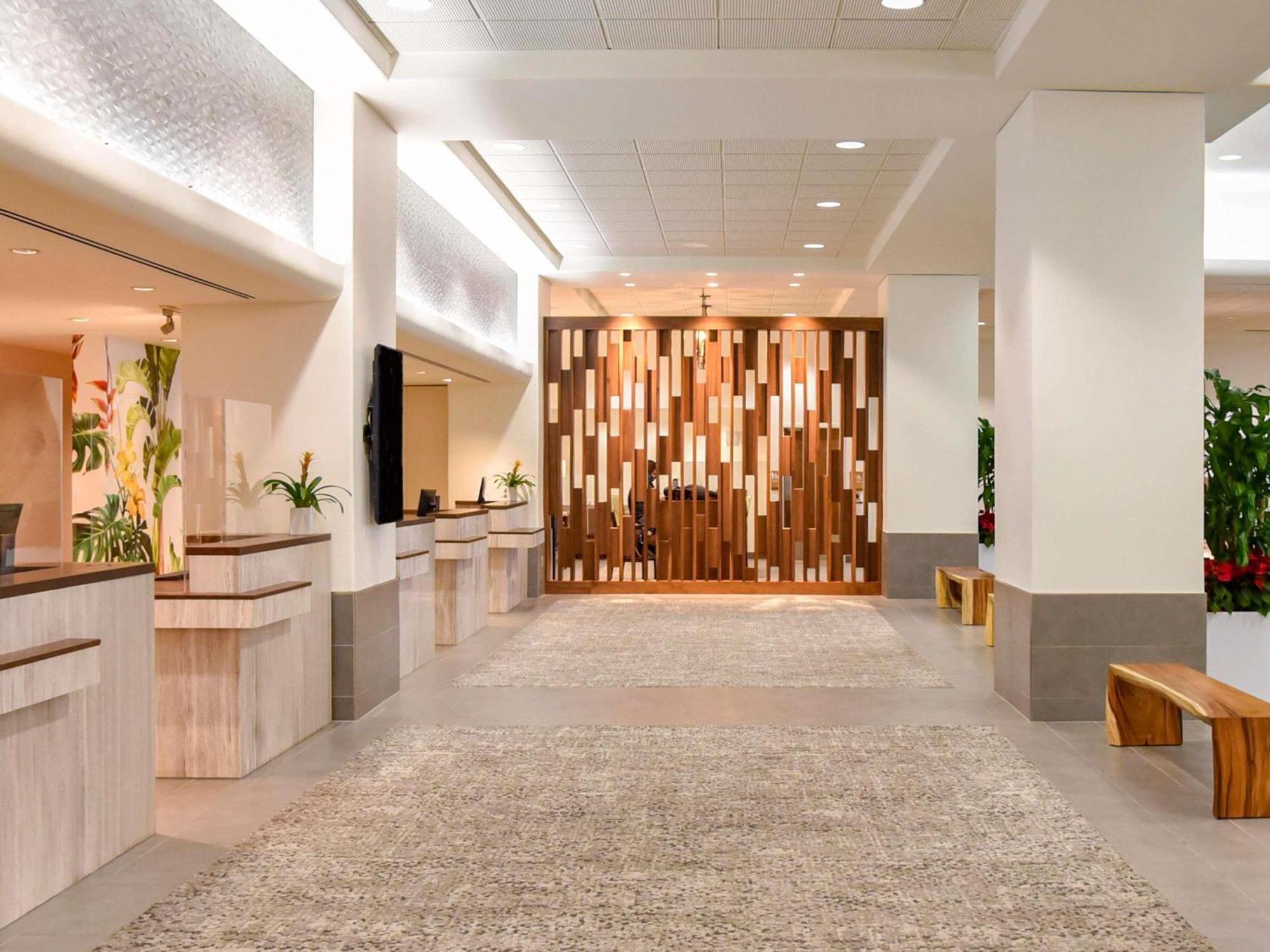 Hotel Ala Moana By Mantra 3*