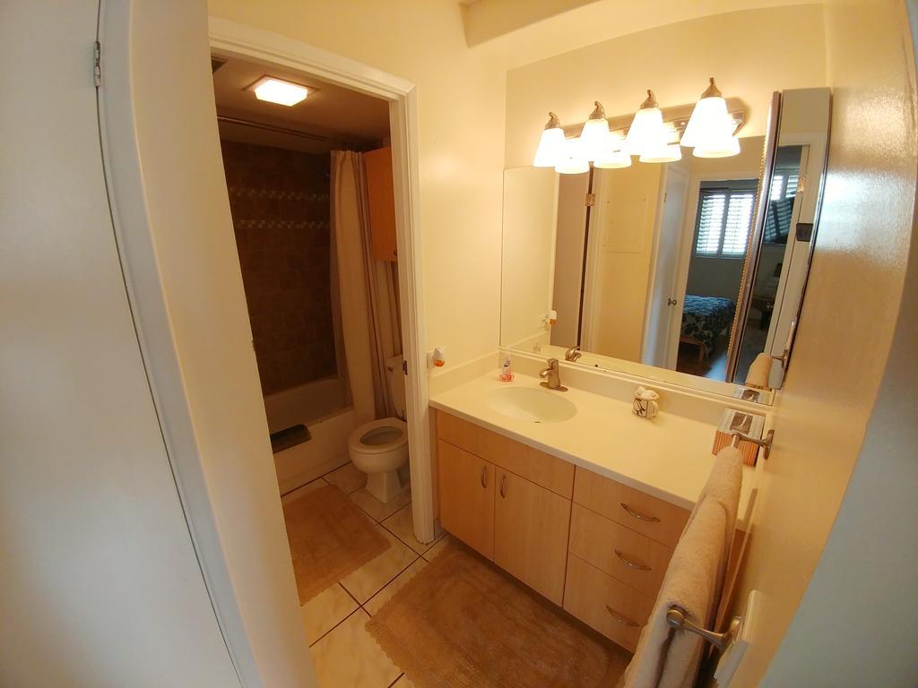 Royal Kuhio - Large 1 Bedroom Apartment