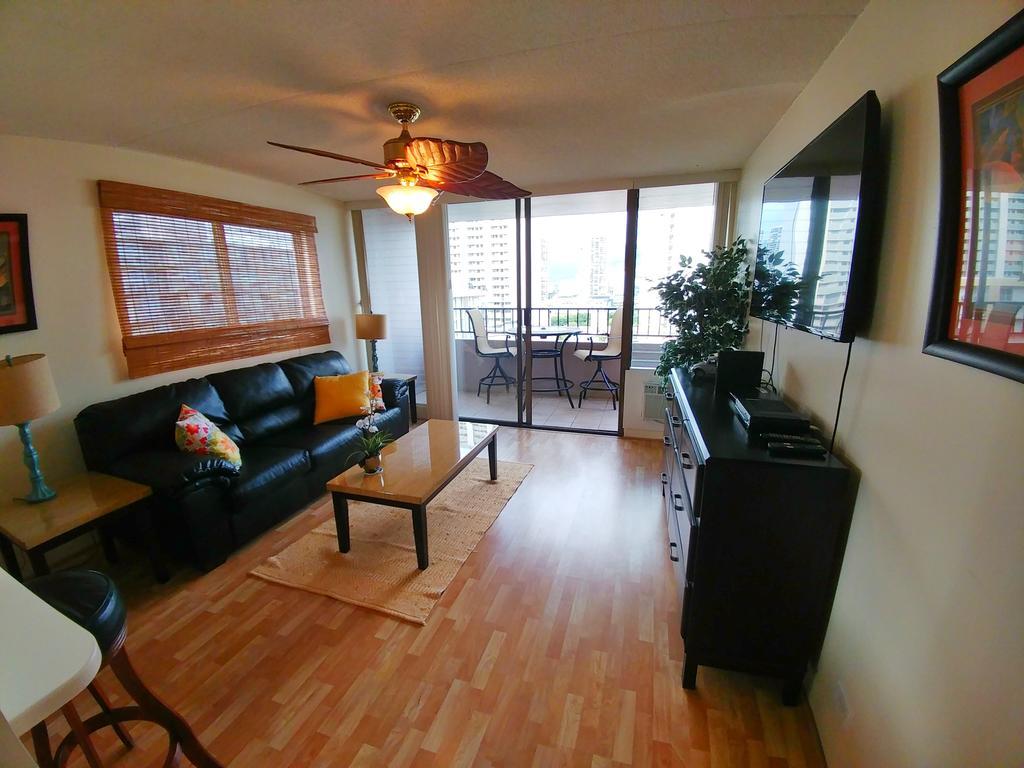 Royal Kuhio - Large 1 Bedroom Apartment Honolulu