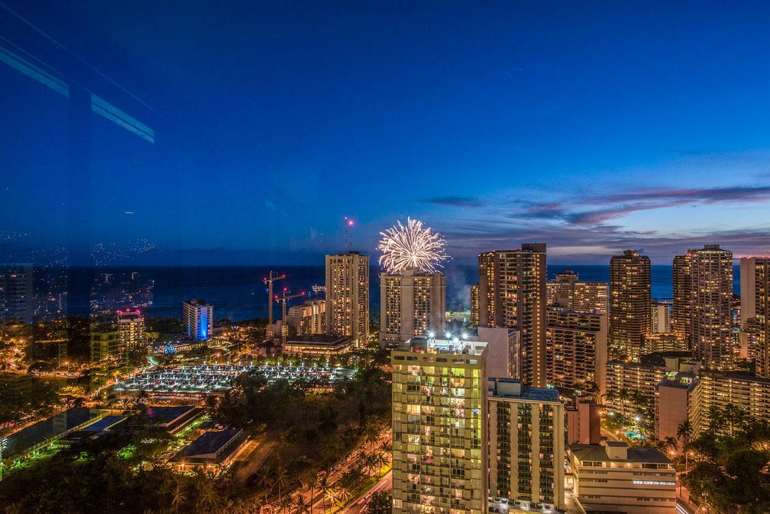 Hawaiian Monarch Penthouse 402 Apartment