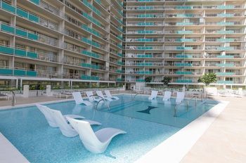 Hotel Marina Hawaii Vacations At The Ilikai 3*