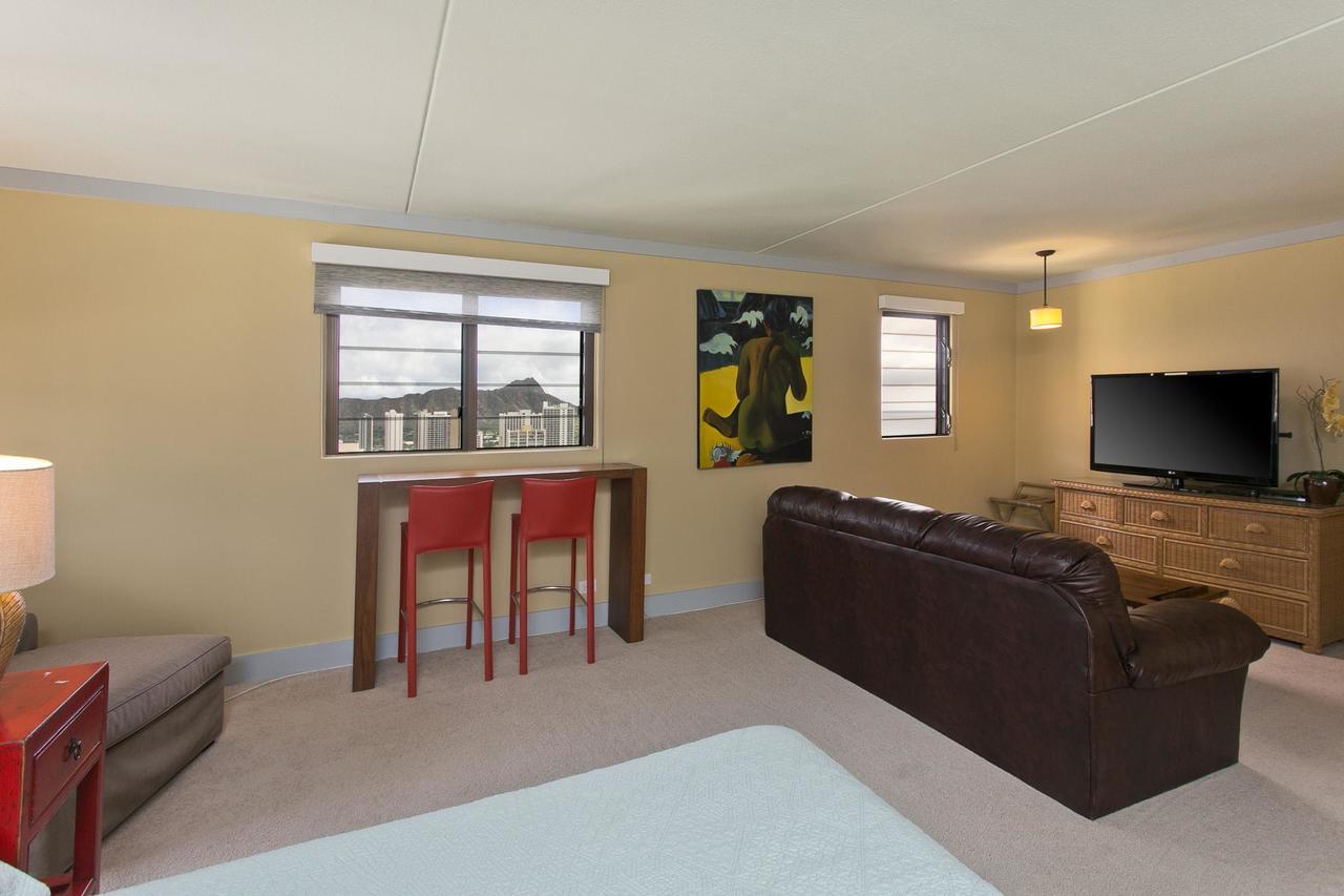 Royal Kuhio #3802 - 3 Bedroom, 2 Level Penthouse - Sleeps 12 Honolulu