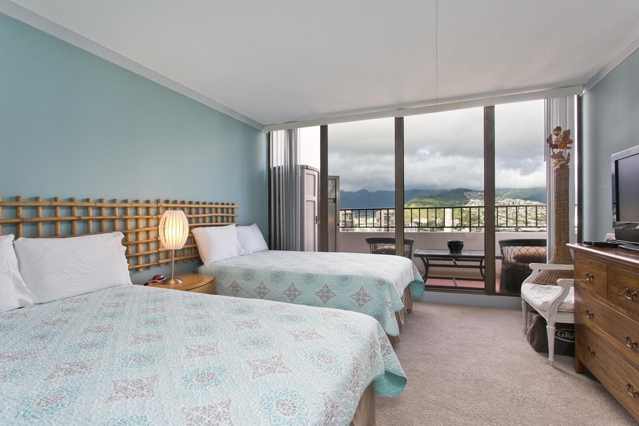 Royal Kuhio #3802 - 3 Bedroom, 2 Level Penthouse - Sleeps 12 Holiday home Honolulu
