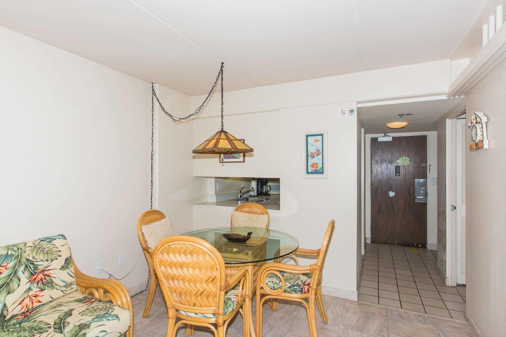 Hotel Marina Hawaii Vacations At The Ilikai