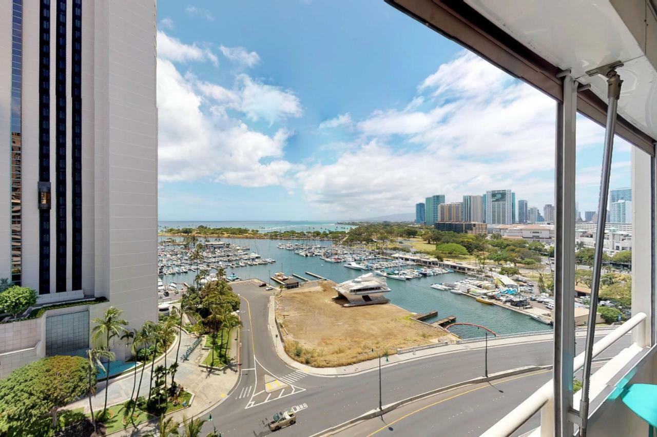 Harbor View Plaza #1203 * Honolulu