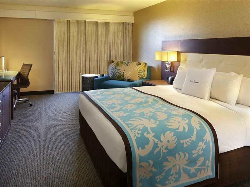 Doubletree By Hilton Alana - Waikiki 4*
