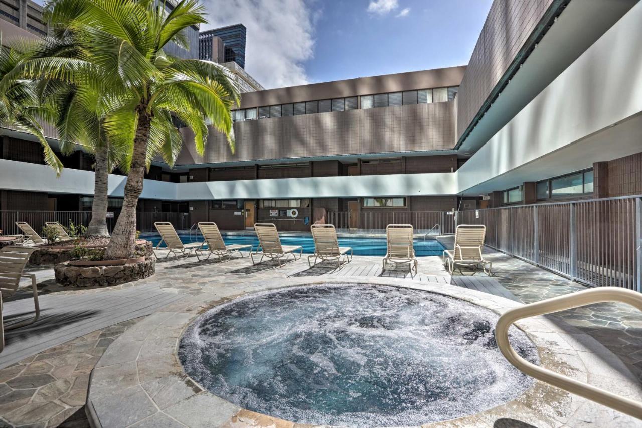 Downtown Near Ala Moana Beach! * Honolulu