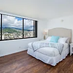 Waikiki Penthouse @ The Monarch Hotel