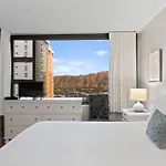 Waikiki Banyan Suites W Free Parking