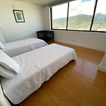 Apartment With Beautiful View In Hawaii