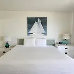 Ilikai Tower 1240 Lagoon View 1Br