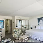 Ilikai Tower 1240 Lagoon View 1Br