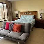 Waikiki Ala Moana Studio