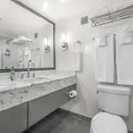 Ala Moana Condo By Zelloo