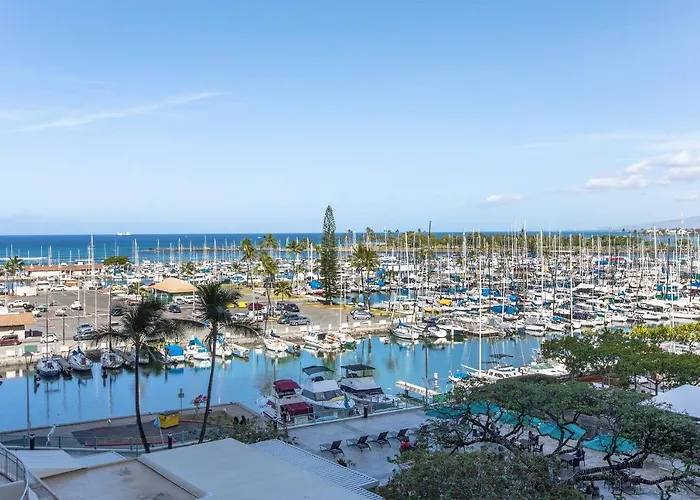 @ Marbella Lane - Oceanview Suite Steps To Beach