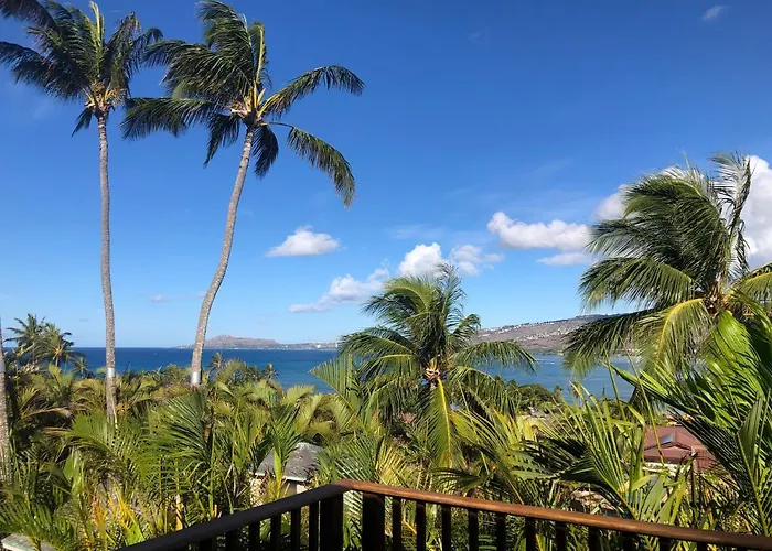 Home With Sweeping Views, Pool & Yard