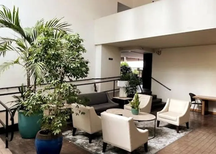 Condotel With Free Parking Wifi Central Ac By Stayhawaii