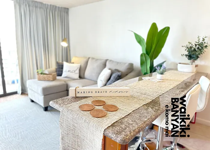 Stunning 1Bd A Block Away To Waikiki Beach Free Parking