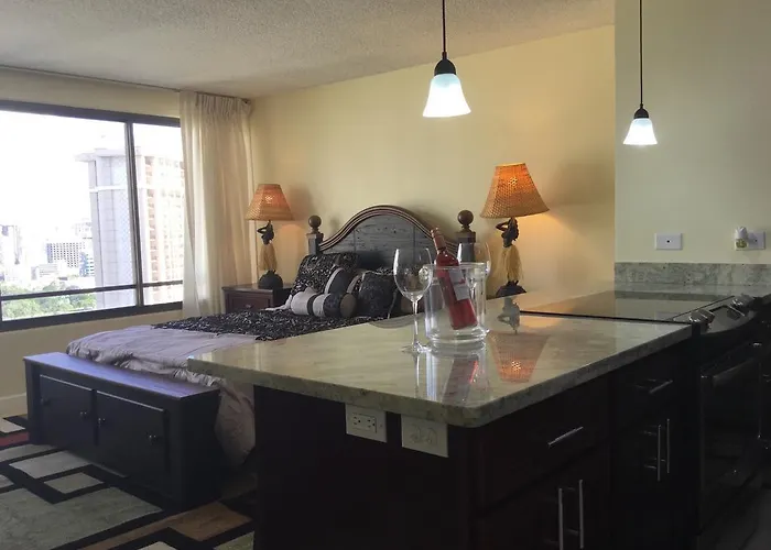 Waikiki Ala Moana Studio