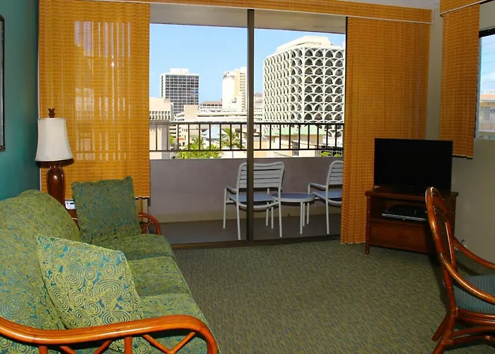 Royal Kuhio Resort
