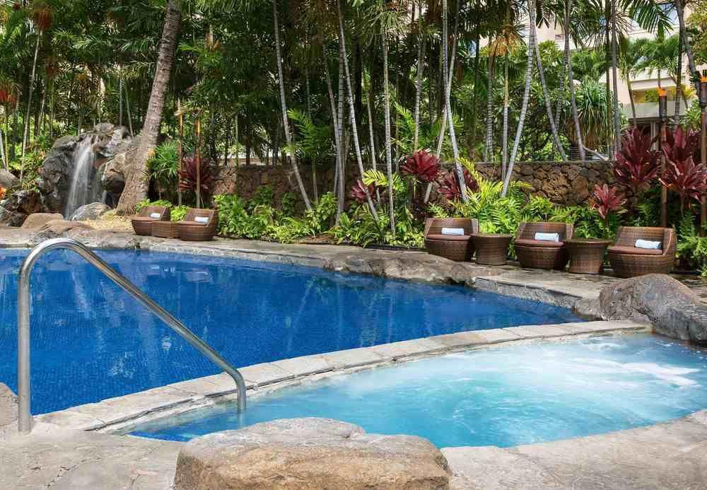 Courtyard By Marriott Waikiki 4*