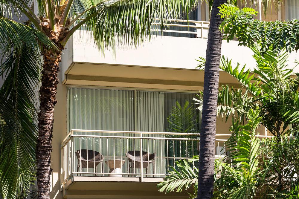 Courtyard By Marriott Waikiki