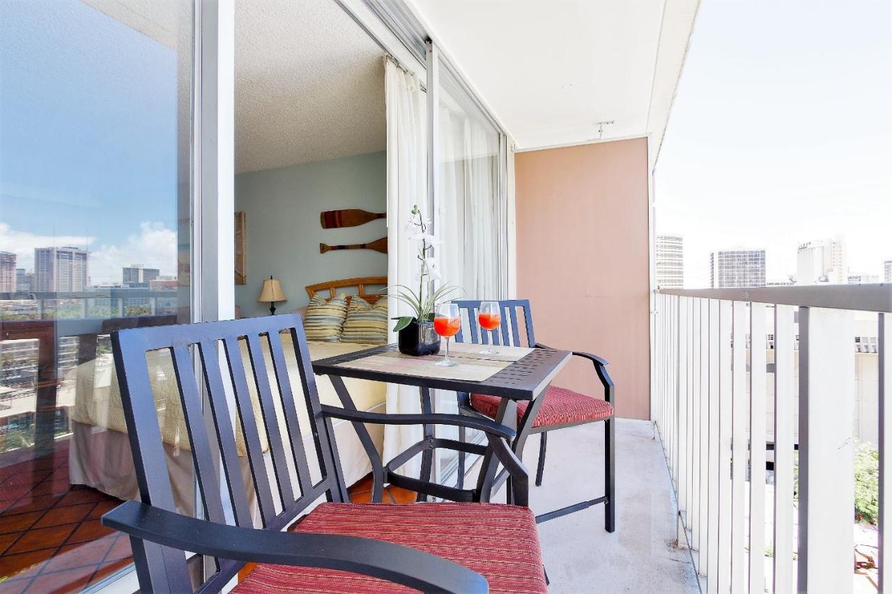 Waikiki Place At The Marine Surf Waikiki Apartment *