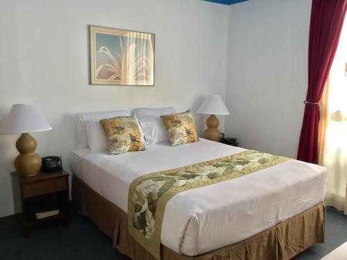 Surf Hotel 3*