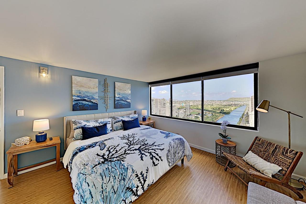 Apartment Hawaiian Monarch 203 *