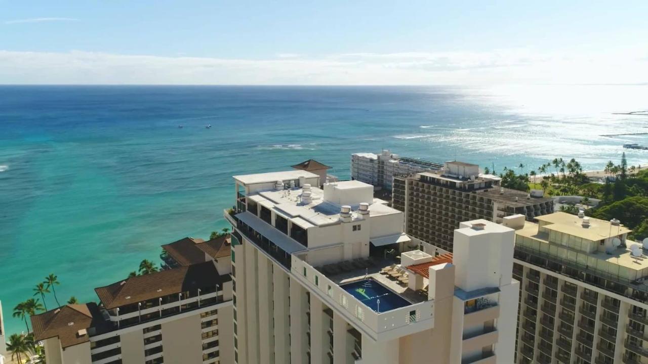 Apartment Private In Waikiki, Private Car Included, Beach Gear And Camping Gear *