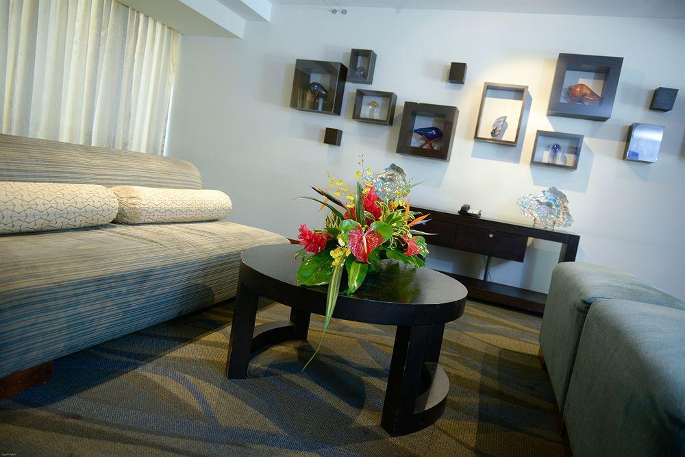Courtyard By Marriott Waikiki Hotel 4*