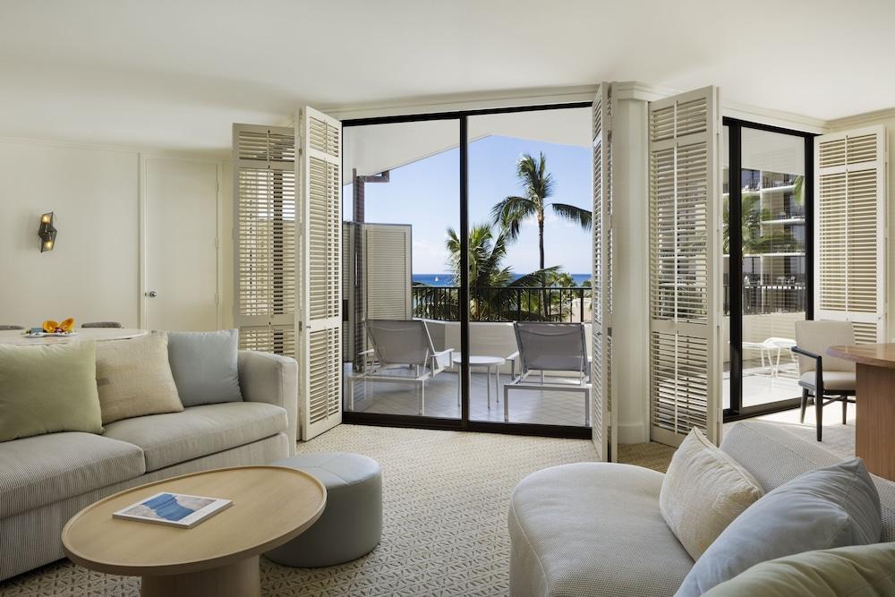 Halekulani - No Fee 5* Honolulu