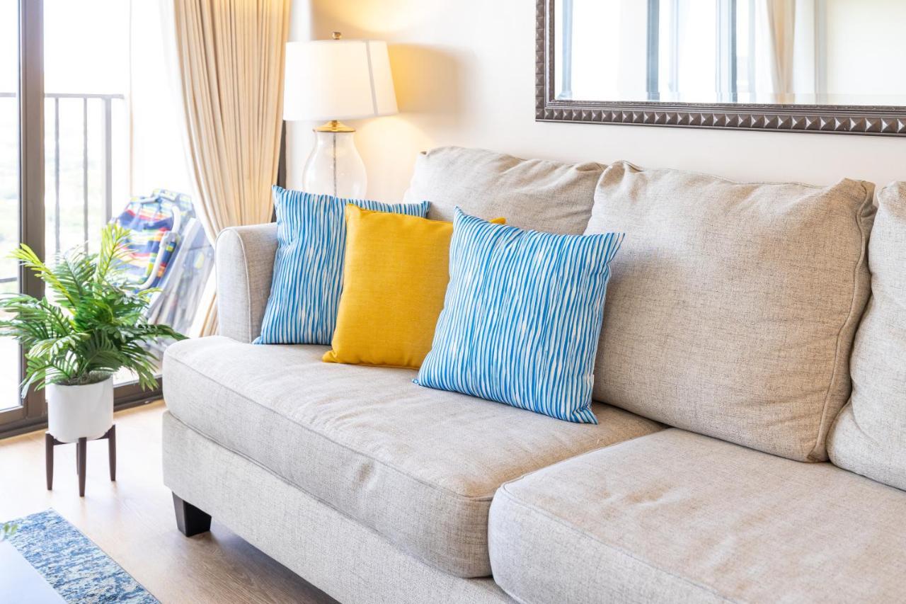 Ocean View Oasis With Free Parking, A Waikiki Gem!