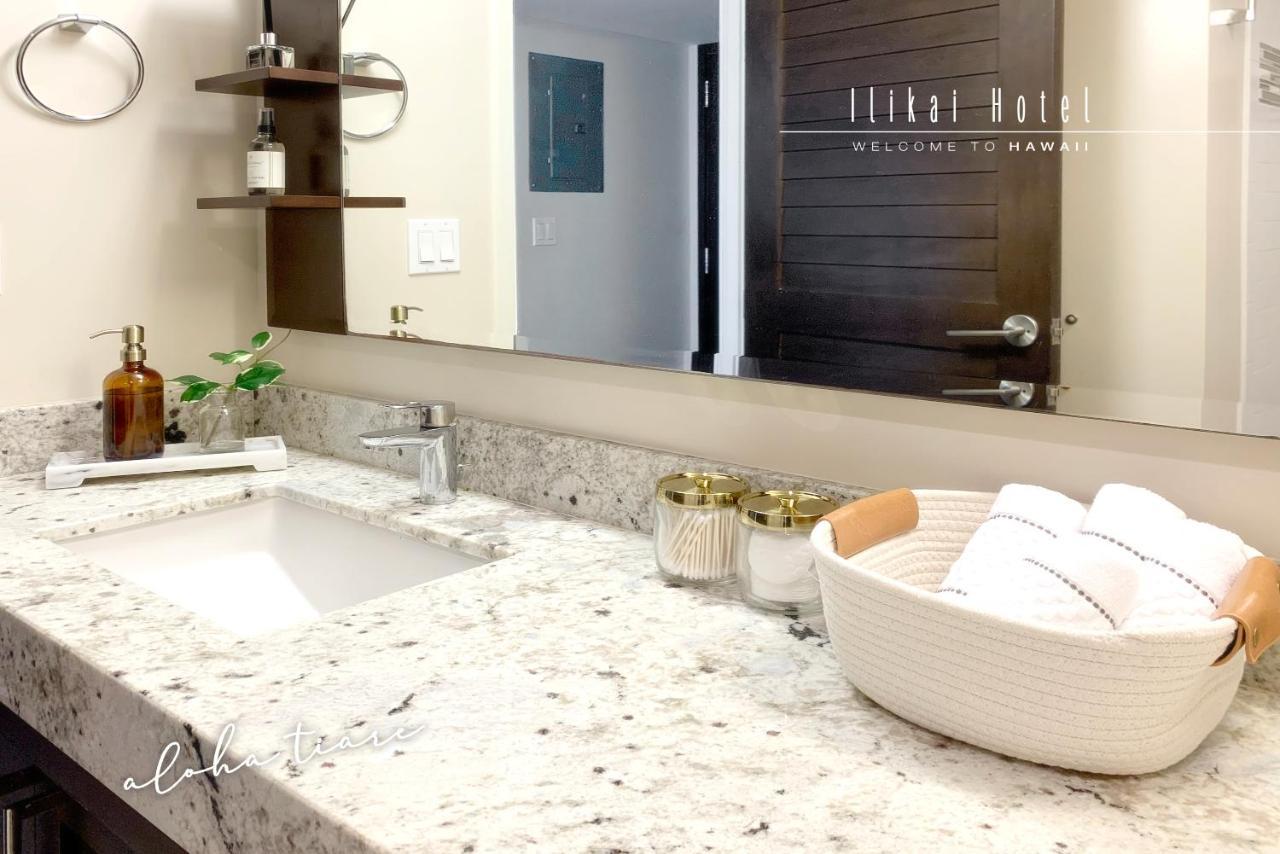 Free Parking Waikiki Luxury Ilikai Studio City View Apartment Honolulu