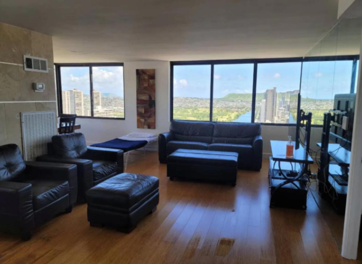 With Beautiful View In Hawaii Apartment Honolulu