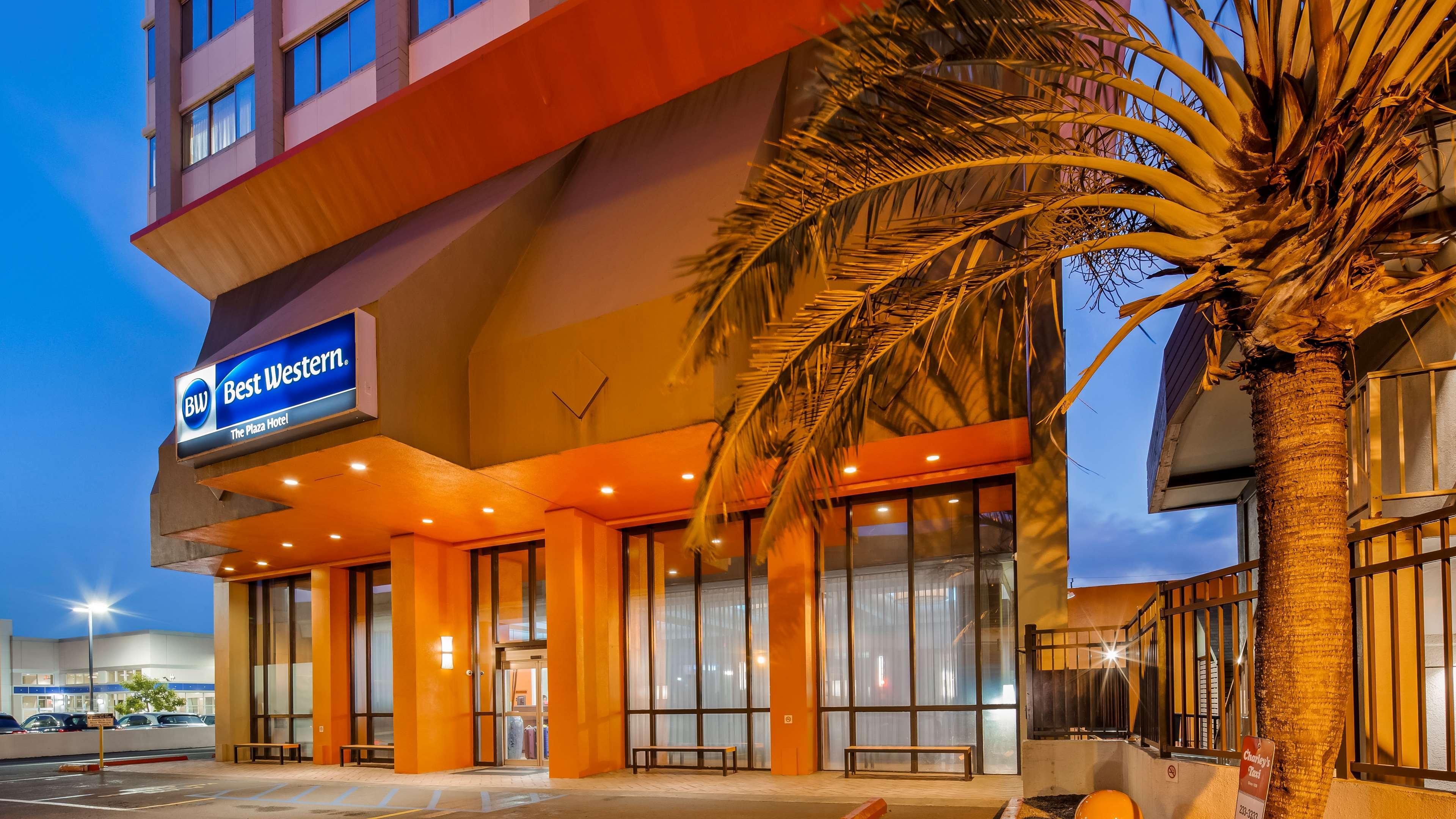 Western The Plaza Airport - Free Breakfast 3* Honolulu