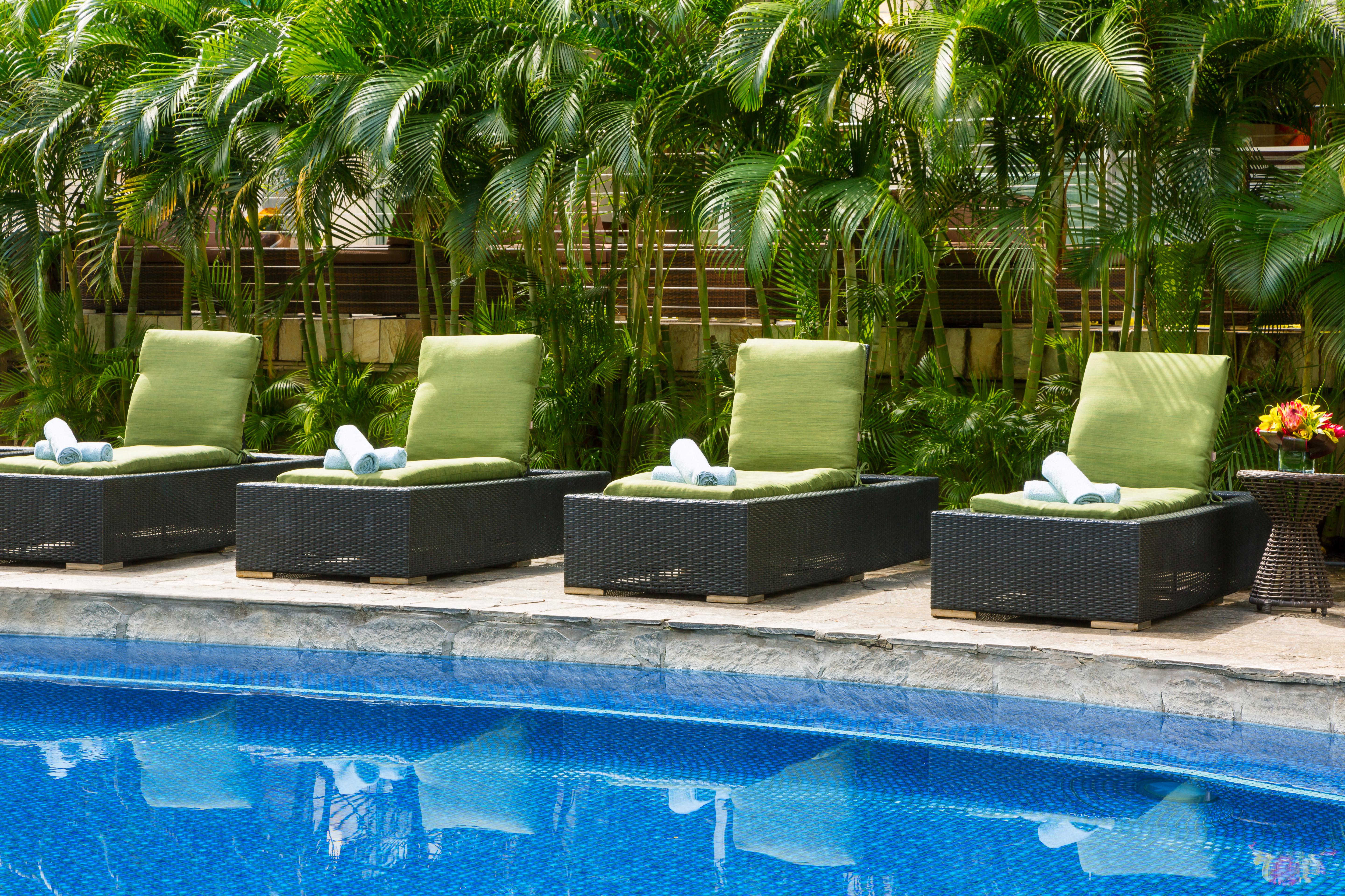 Courtyard By Marriott Waikiki Honolulu