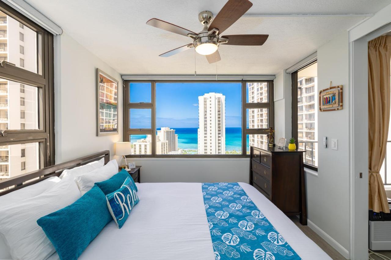 Apartment Waikiki Upscale 1 Bedroom - Ocean Views - Parking