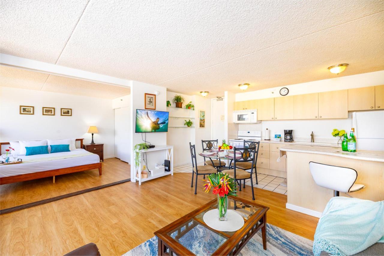 Fabulous Mountain View With Free Parking! Apartment *