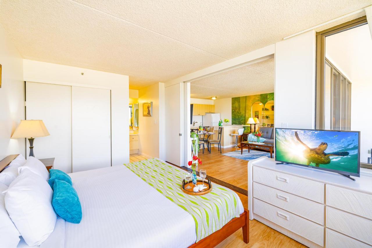Fabulous Mountain View With Free Parking! *