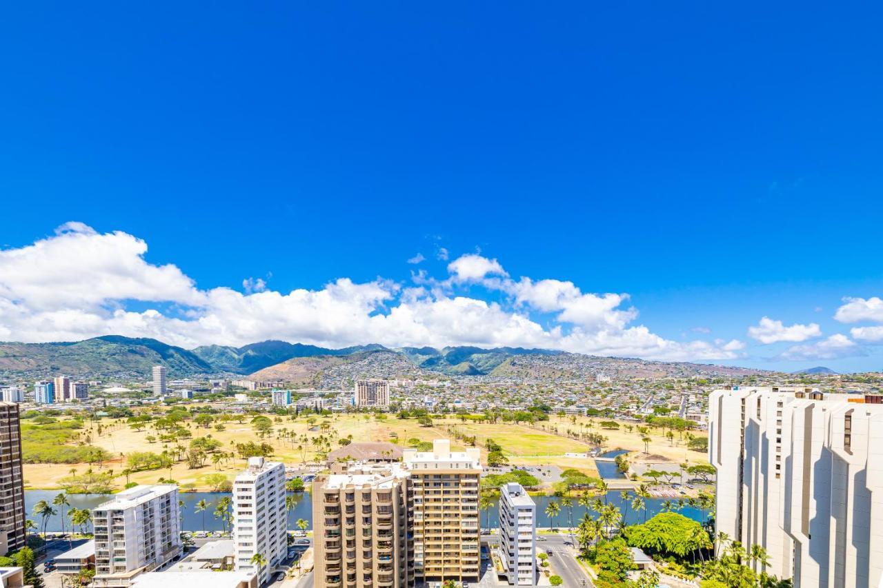 Fabulous Mountain View With Free Parking! Apartment Honolulu
